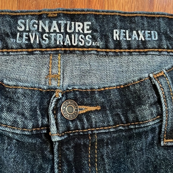 Levi Signature Strauss & Co Relaxed Fit Blue Jeans 5 Pocket W36 x L34 Dark Wash - Picture 4 of 16